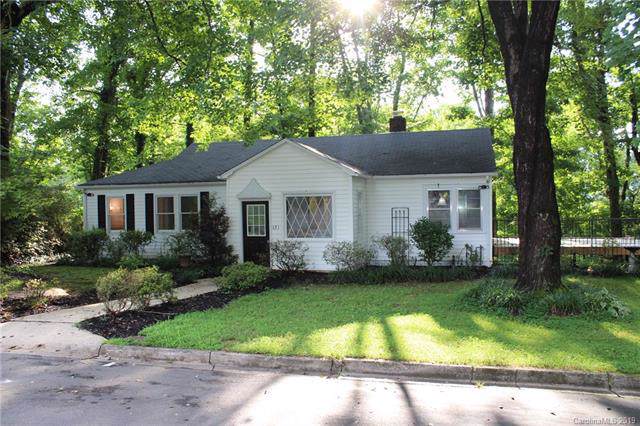 121 Woodbine Terrace - Photo 1