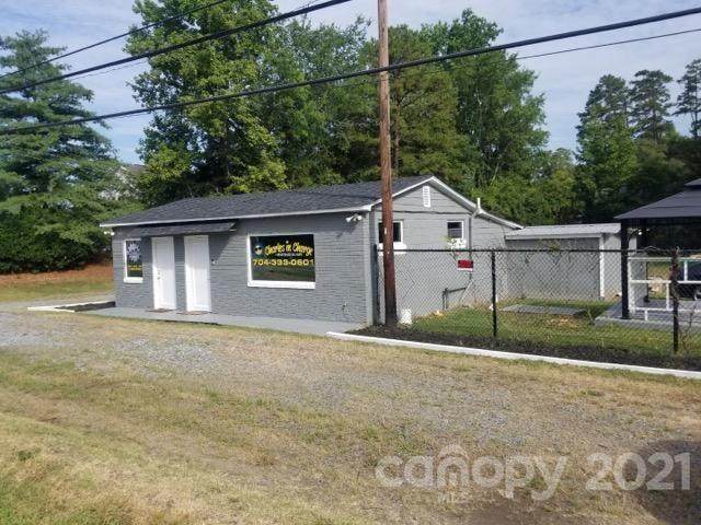 1219 Mt Holly Huntersville Road - Photo 1