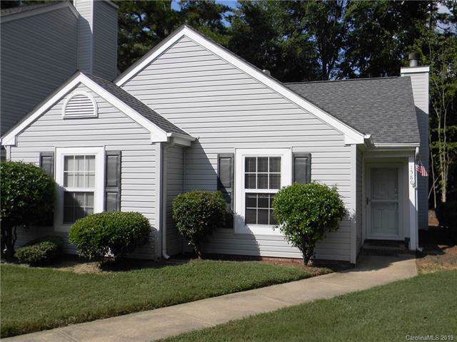 1580 Hunt Club Drive - Photo 1