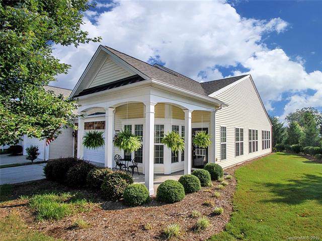 1577 River Bend Boulevard - Photo 1