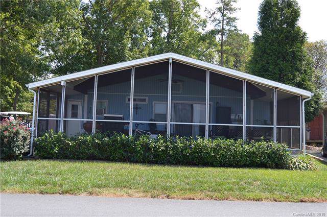 103 Club House Drive - Photo 1