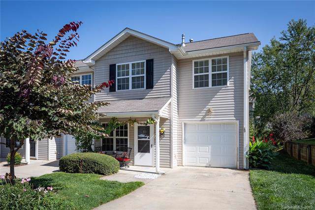 257 Wiltshire Circle - Photo 1