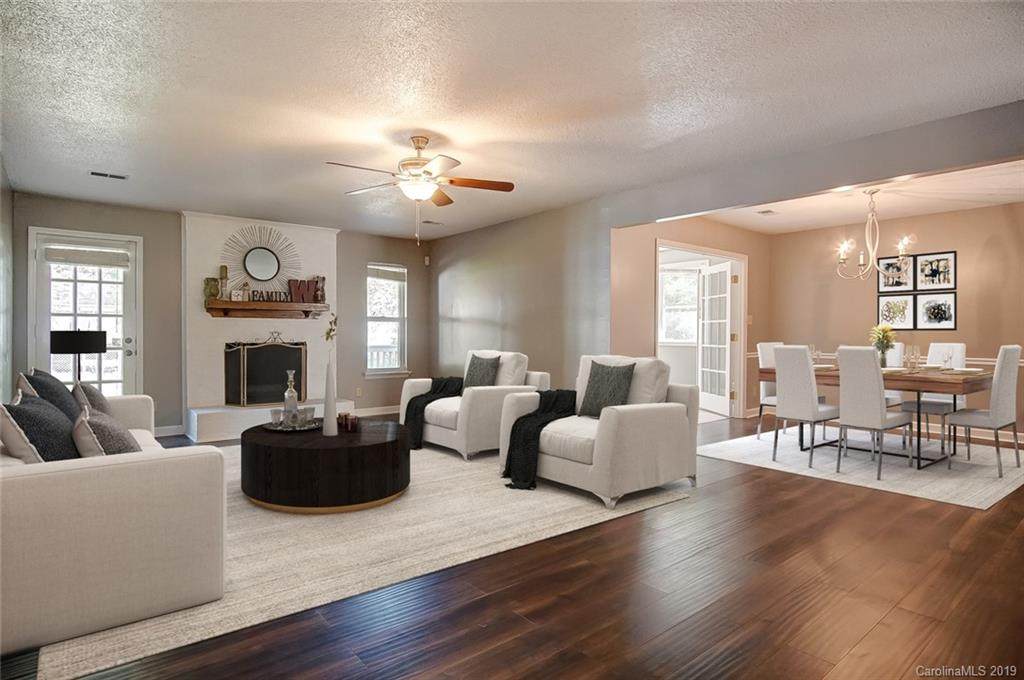 6405 Clearwater Drive - Photo 1