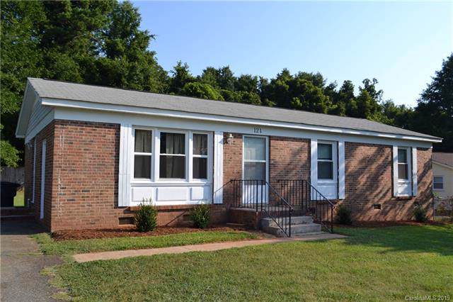 121 Ridgeway Court - Photo 1