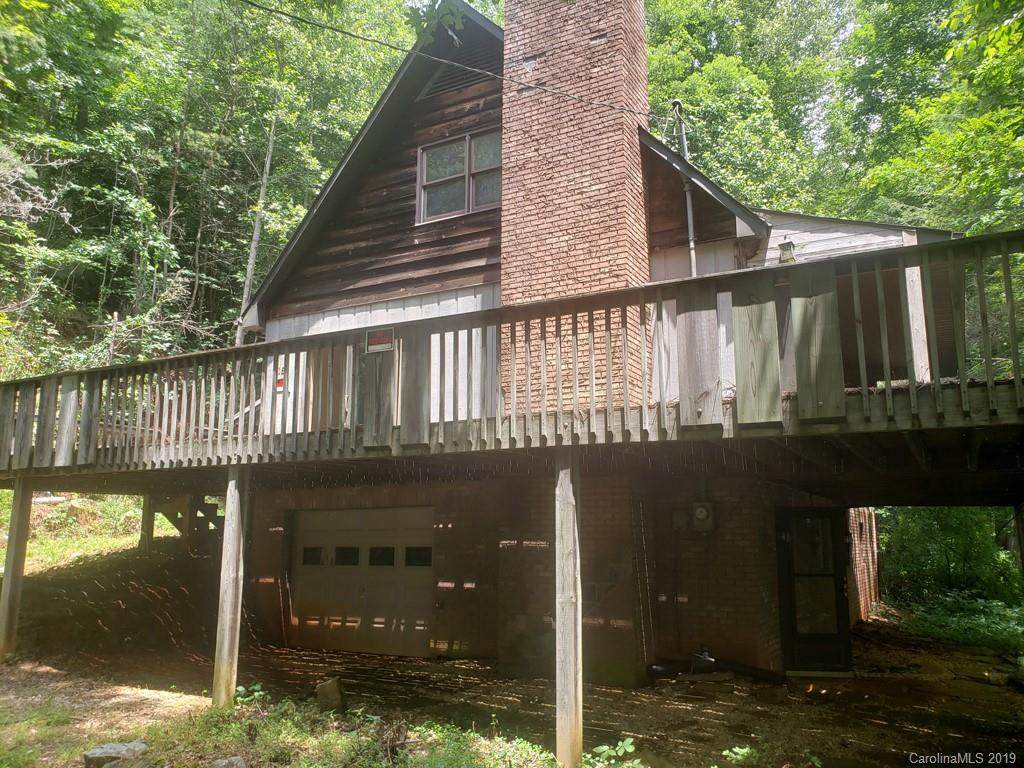 160 Wildwood Drive - Photo 1