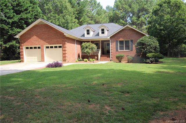 807 Chambwood Road - Photo 1