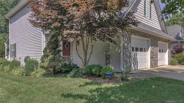 13 Willowick Drive - Photo 1