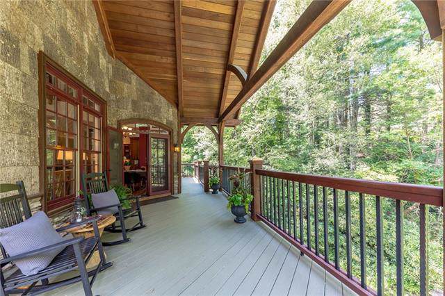 172 Foxwood Lane - Photo 1