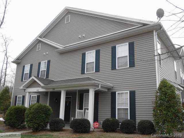 149 Pinewood Lane - Photo 1