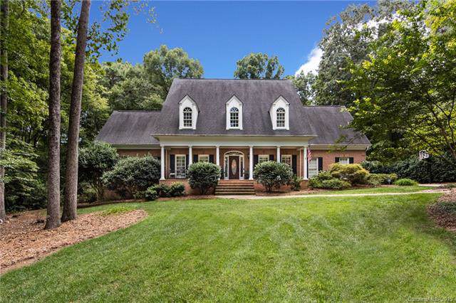 9105 Oak Bluff Court - Photo 1