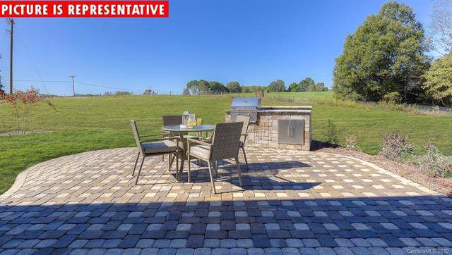 126 Northstone Road - Photo 1