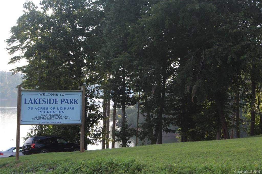 84 Lakeside Avenue - Photo 1