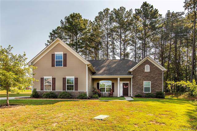 992 Jerry Lees Way - Photo 1