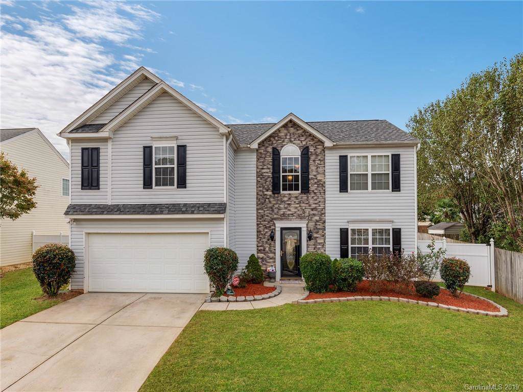 4004 Edgeview Drive - Photo 1