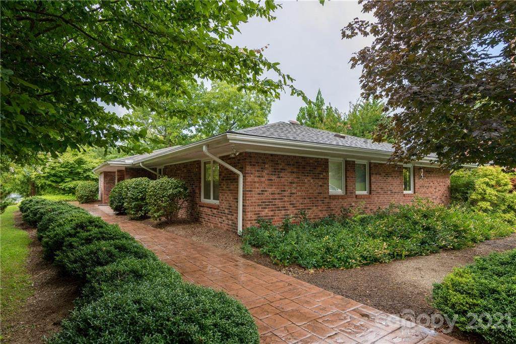 134 Johnson Street - Photo 1