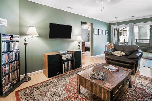 2535 Stockbridge Drive - Photo 1