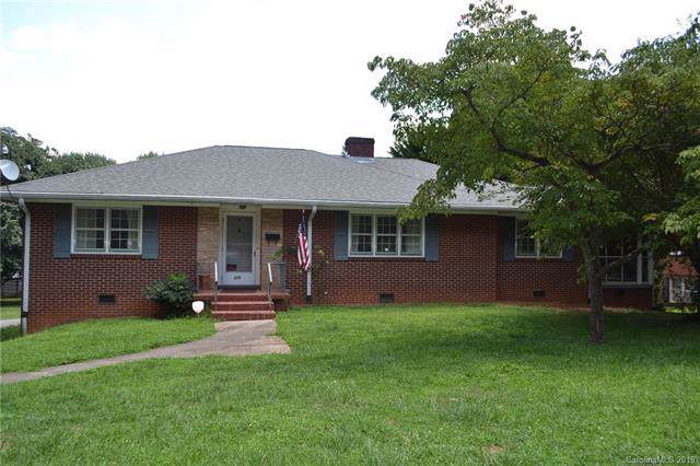 105 Edgewood Avenue - Photo 1
