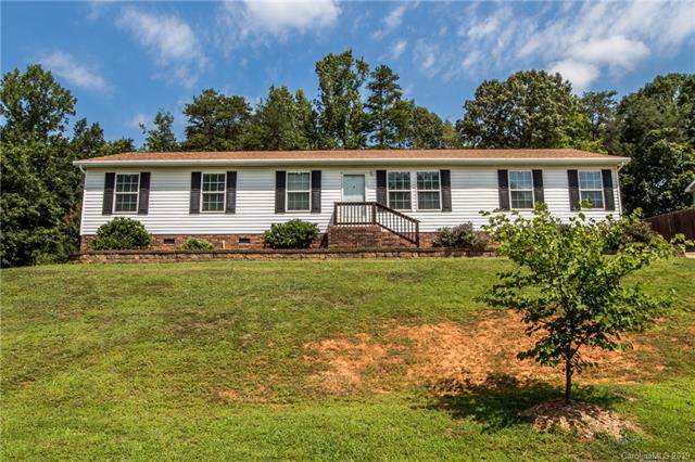 1007 Daniel Drive - Photo 1