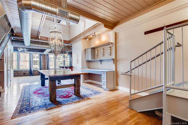162 South Street - Photo 1