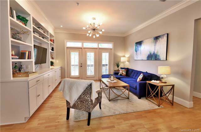 2990 Selwyn Avenue - Photo 1
