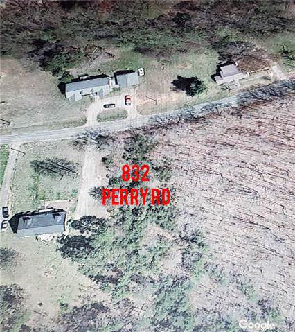 832 Perry Road - Photo 1