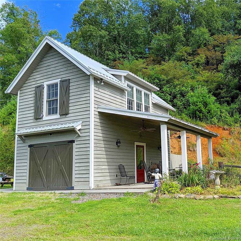 290 Rock Creek Ridge Road - Photo 1