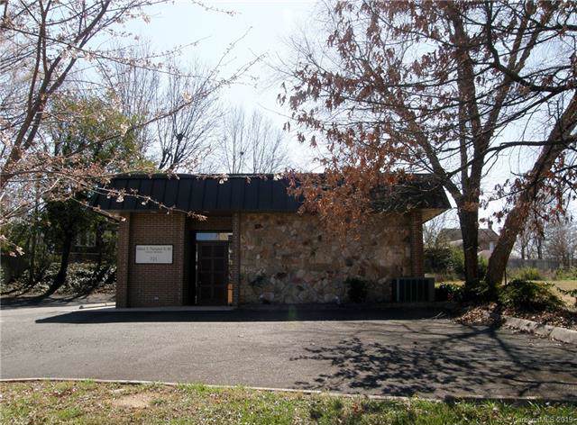 721 Grove Street - Photo 1