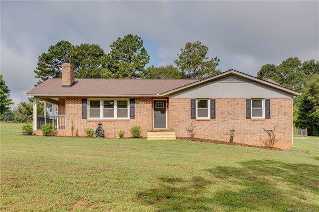 389 Rainbow Circle - Photo 1