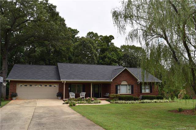 154 Dobbs Drive - Photo 1