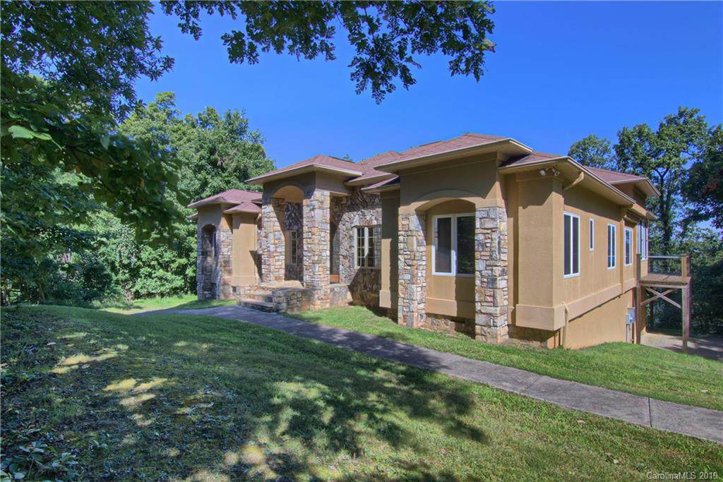 1211 Gateway Parkway - Photo 1