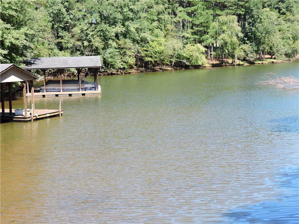 208 Woodmere Point - Photo 1