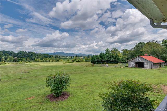 111 Walking Horse Way - Photo 1