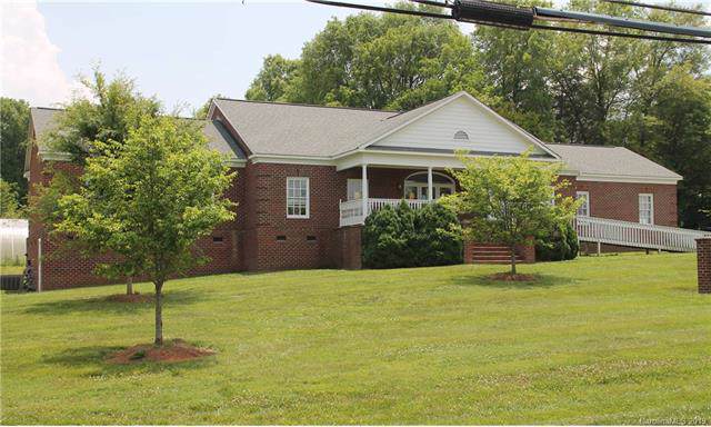 305 Catawba Avenue - Photo 1