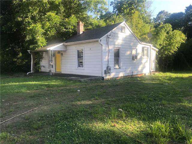 2016 Thomas Avenue - Photo 1