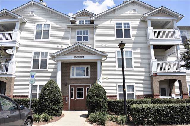 17255 Doe Valley Court - Photo 1