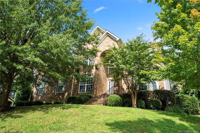 256 Shoreline Parkway - Photo 1