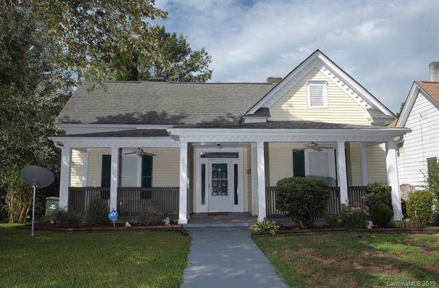 407 7th Street - Photo 1