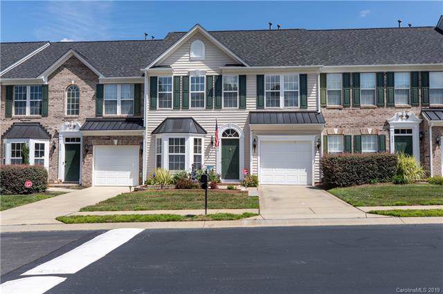 324 Dusk Drive - Photo 1