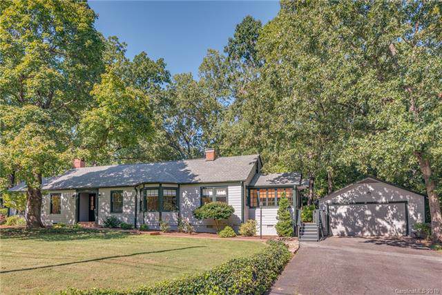 306 Pine Avenue - Photo 1