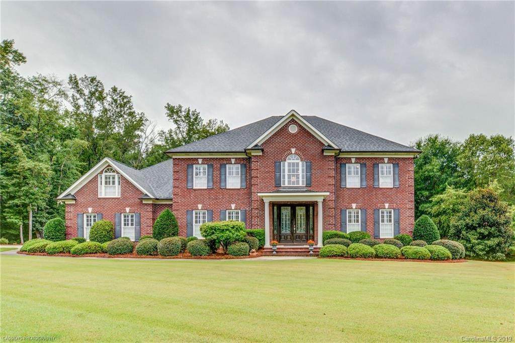 1619 Blanchard Bend - Photo 1