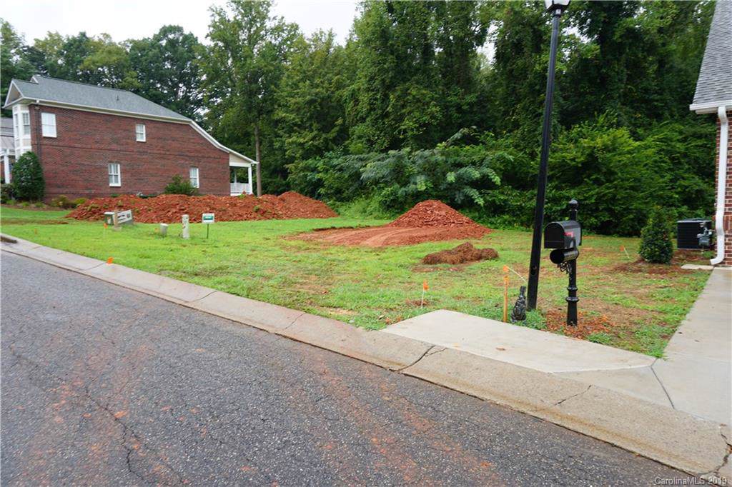 1011 Lasalle Lane - Photo 1