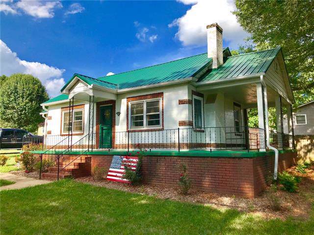 2029 Ashe Avenue - Photo 1