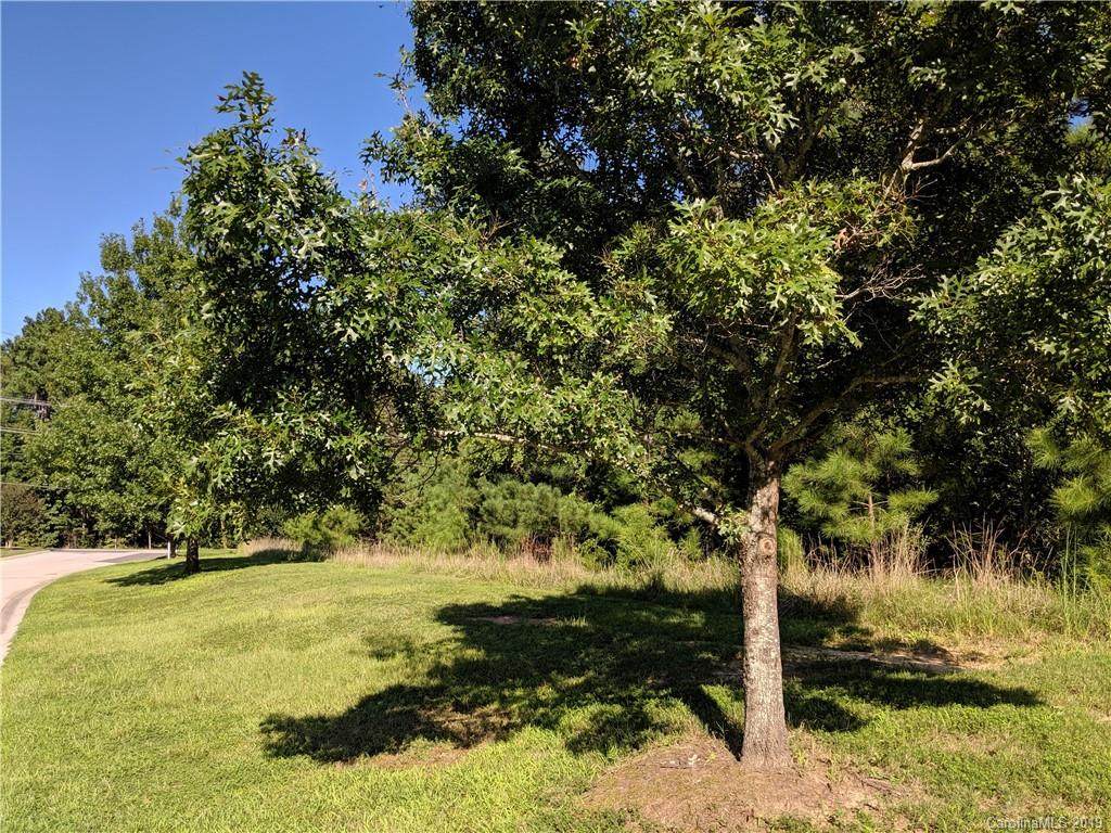 2428 Valelake Road - Photo 1