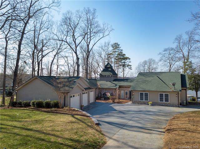181 Shoreline Drive - Photo 1