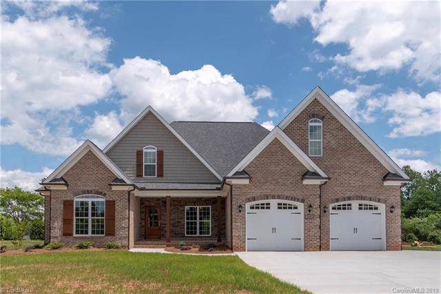 109 Kapstone Crossing - Photo 1