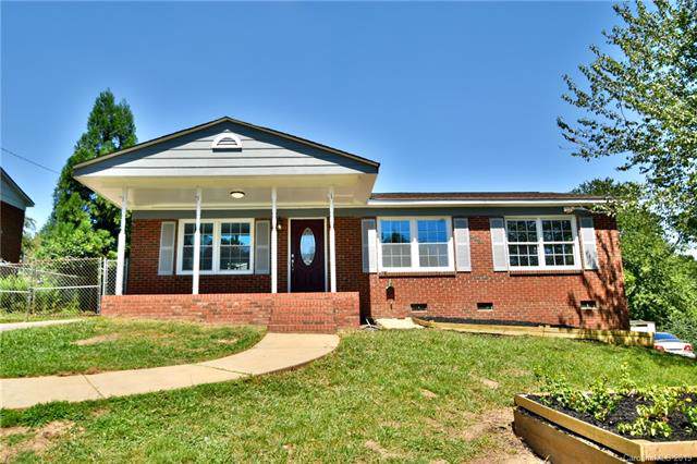 3006 Salem Drive - Photo 1