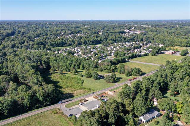 844 Oakridge Farm Highway - Photo 1 844 Oakridge Farm Highway - Photo 1