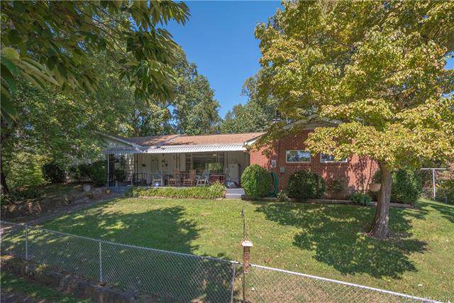 2036 Smoky Park Highway - Photo 1