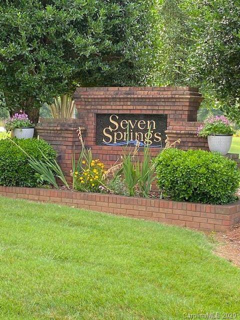 398 Seven Springs Loop - Photo 1