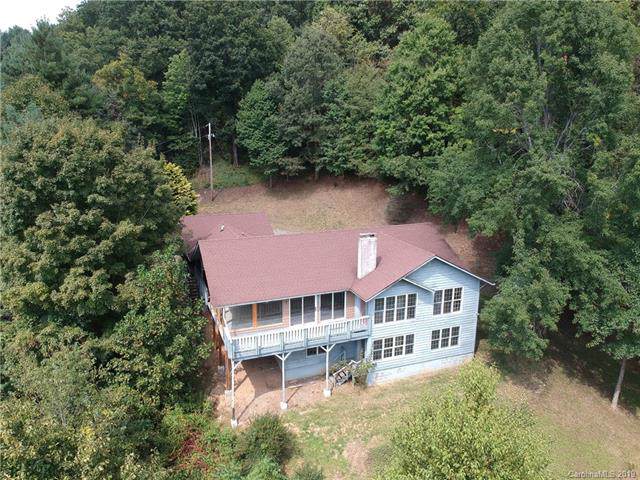 424 Goldfinch Lane - Photo 1